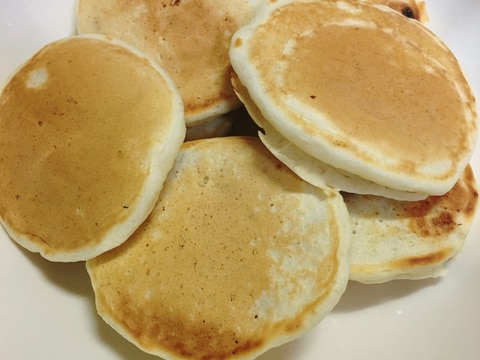 【離乳食 後期】バナナパンケーキ 手掴み食べ